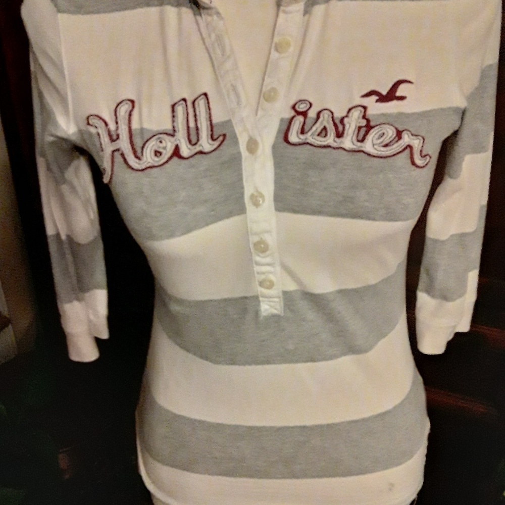 Hollister juniors polo